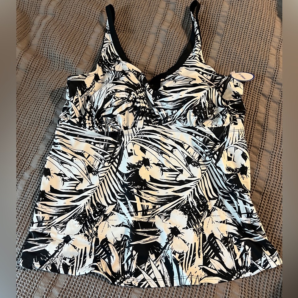 Swimsuits for All Tankini Top